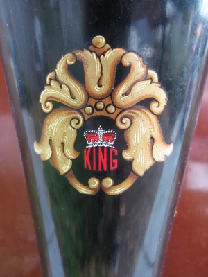 King Moretone tailpiece