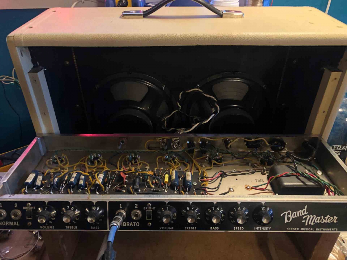 Chassis pulled on a 1963 Fender Bandmaster